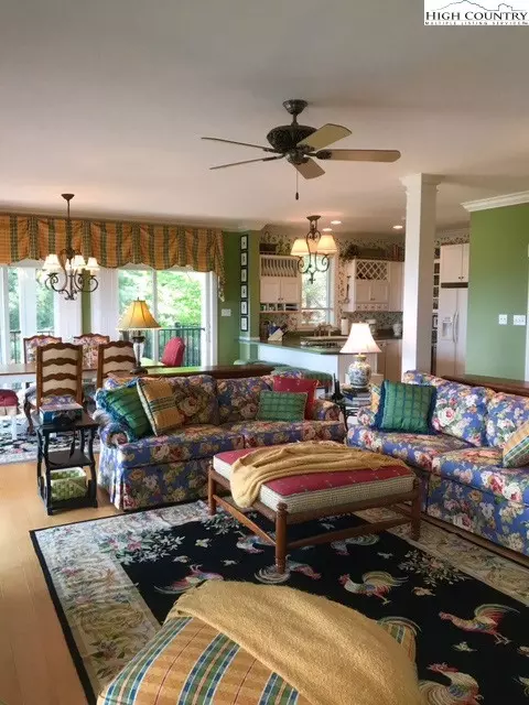 596 Troon Ave, Roaring Gap, NC 28668 photo 6