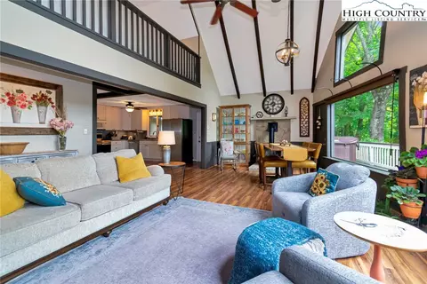 208 Rainbow Trl, Boone, NC 28607 photo 17