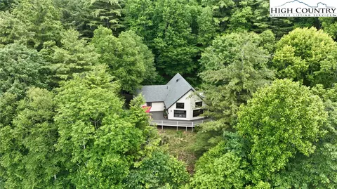 208 Rainbow Trl, Boone, NC 28607 photo 9