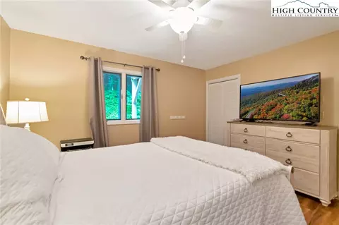 208 Rainbow Trl, Boone, NC 28607 photo 25