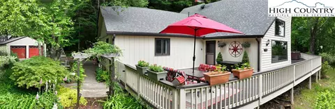208 Rainbow Trl, Boone, NC 28607 photo 2