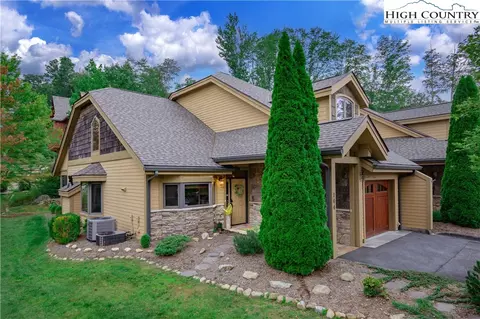 164 Bear Cub Ln #201, Banner Elk, NC 28604
