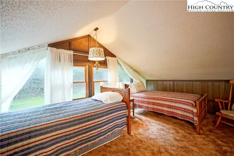 104 Ladybug Ln, Beech Mountain, NC 28604 photo 19