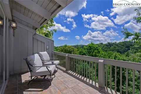 164 Estate Dr #2, Blowing Rock, NC 28605