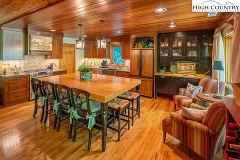 127 Apple Tree, Boone, NC 28607 photo 16