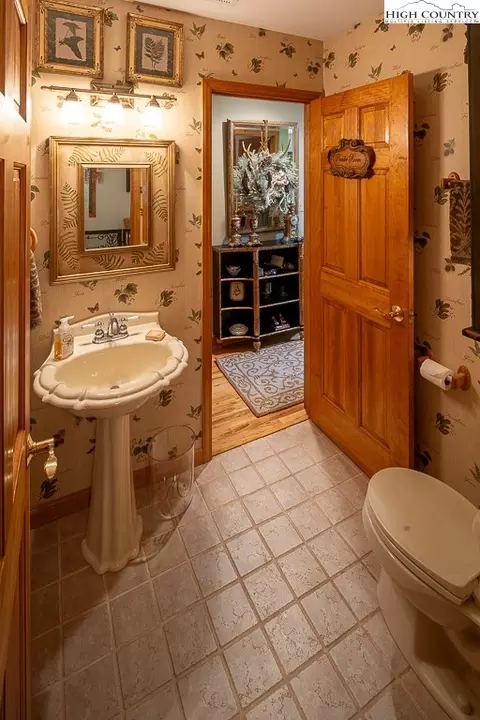 127 Apple Tree, Boone, NC 28607 photo 32