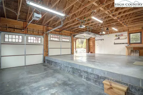 504 Cedar Ridge Dr, Todd, NC 28684 photo 21
