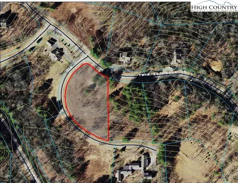 11 Twin Branches Road, Blowing Rock, NC 28605