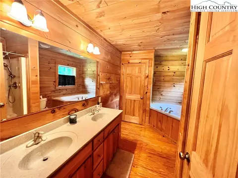 238 Harrison Ln, Boone, NC 28607 photo 15