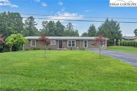 863 Nikanor Rd, West Jefferson, NC 28694