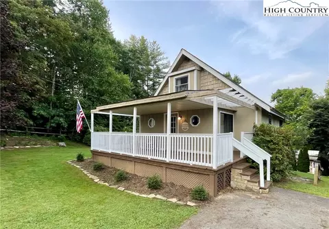 590 Nikanor Rd, West Jefferson, NC 28694