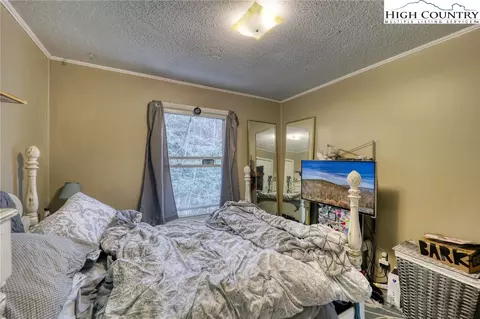191 Alex Wellborn Rd, Deep Gap, NC 28618 photo 22
