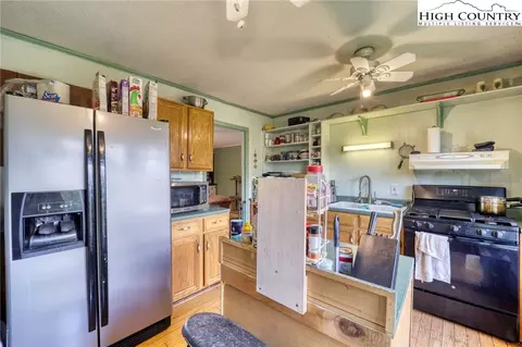 191 Alex Wellborn Rd, Deep Gap, NC 28618 photo 13