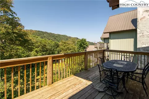 100 Skiway Rd #4, Beech Mountain, NC 28604 photo 5