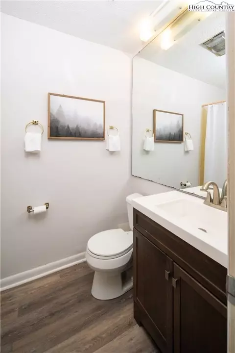 100 Skiway Rd #4, Beech Mountain, NC 28604 photo 27