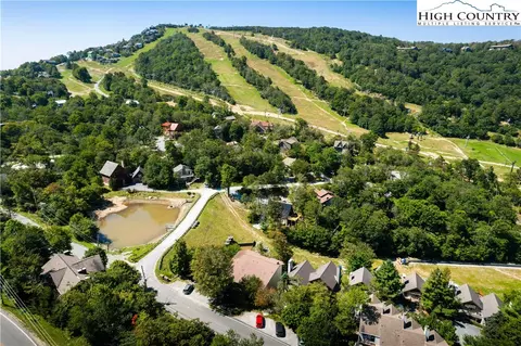 100 Skiway Rd #4, Beech Mountain, NC 28604 photo 40