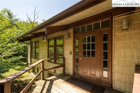100 Skiway Rd #4, Beech Mountain, NC 28604 photo 8