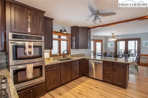 510 Oz Rd, Beech Mountain, NC 28604 photo 8