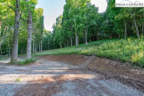 000 Austin Ridge Rd, Boone, NC 28607