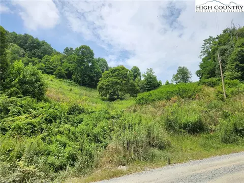188 Staples Johnson Rd, Newland, NC 28657