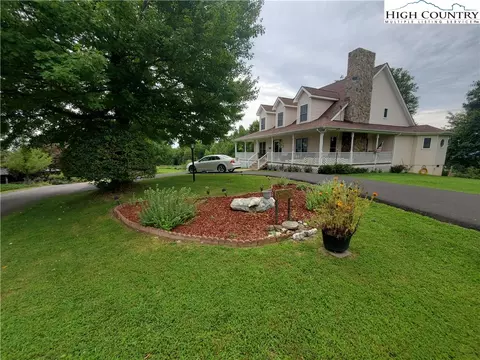 510 Skyview St, Deep Gap, NC 28618