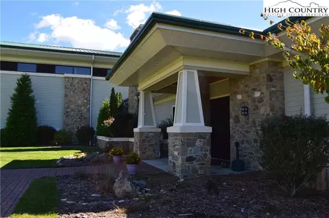 227 Poplar Dr, Beech Mountain, NC 28604 photo 11