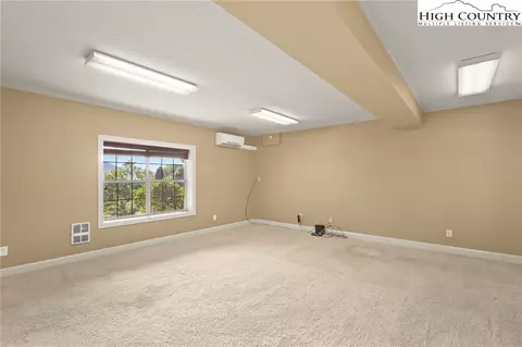 112 Rolling Hills Dr, Boone, NC 28607 photo 8