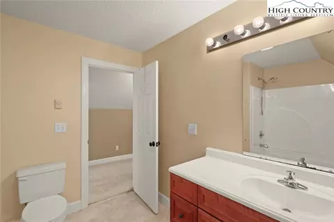 112 Rolling Hills Dr, Boone, NC 28607 photo 27
