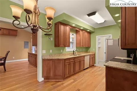 112 Rolling Hills Dr, Boone, NC 28607 photo 11