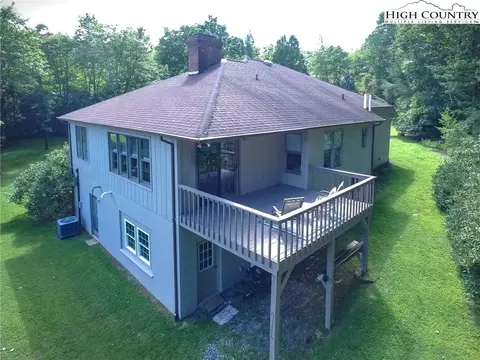 409 Blueberry Ln, Boone, NC 28607 photo 32