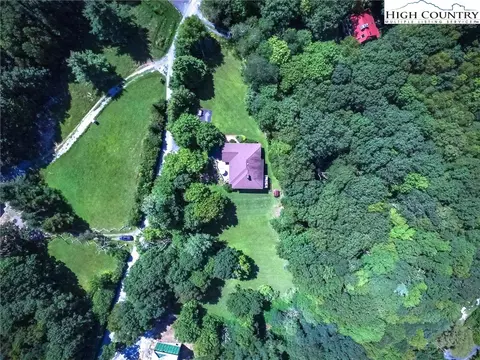 409 Blueberry Ln, Boone, NC 28607 photo 31