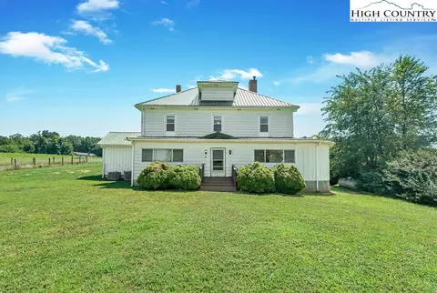 694 Garvey Rd, Piney Creek, NC 28663