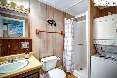 220 Charter Hills Rd #A4, Beech Mountain, NC 28604 photo 9
