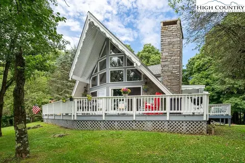522 Laurel, Newland, NC 28657