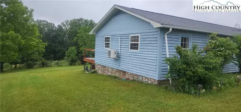 859 Phipps Rd, Sparta, NC 28675 photo 9