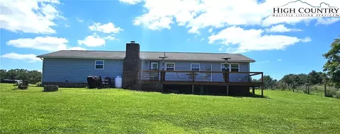 859 Phipps Rd, Sparta, NC 28675 photo 7