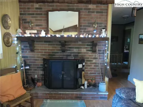 5187 Nc Highway 16 Hwy, Jefferson, NC 28640 photo 6