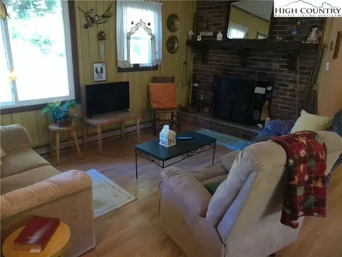 5187 Nc Highway 16 Hwy, Jefferson, NC 28640 photo 5