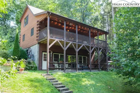 230 Harrison Ln, Boone, NC 28607 photo 5