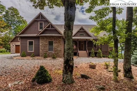 538 Pinnacle Dr, West Jefferson, NC 28694