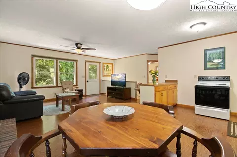497 Stanberry Rd, Boone, NC 28607 photo 11