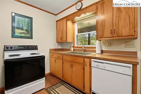 497 Stanberry Rd, Boone, NC 28607 photo 13