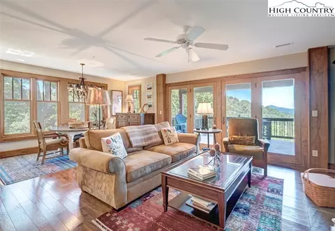 1076 Ridge Haven Pkwy #RW-1, Banner Elk, NC 28604