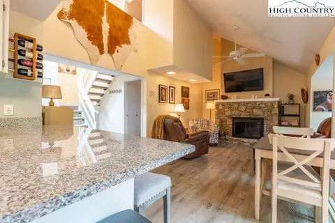 108 Northridge Rd #2A, Beech Mountain, NC 28604 photo 3