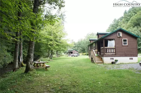 131 Calebway Rd, Boone, NC 28607 photo 1