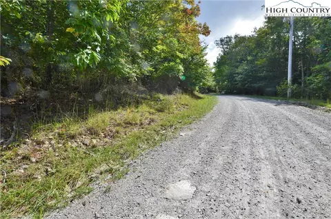 136 Lower Snowbird Trl, Beech Mountain, NC 28604 photo 19