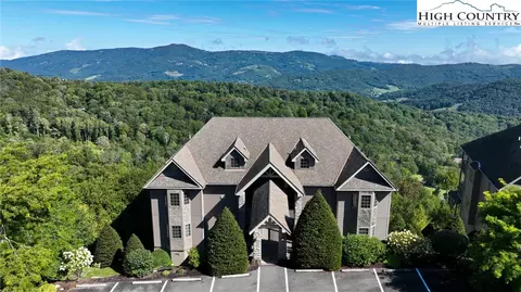 392 Ridgeline Dr #12-D, Banner Elk, NC 28604