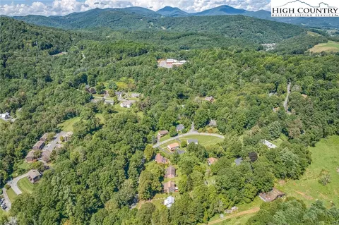 306 Fieldstream Dr, Boone, NC 28607 photo 37