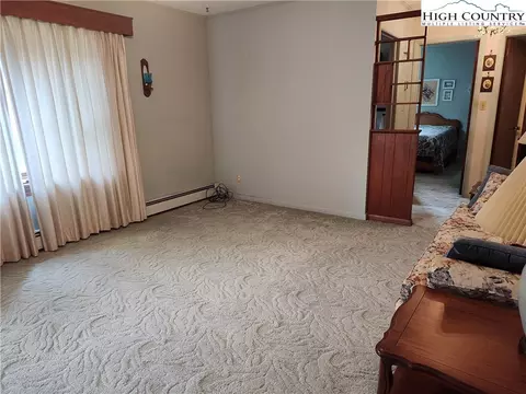 1897 Aho Rd, Boone, NC 28607