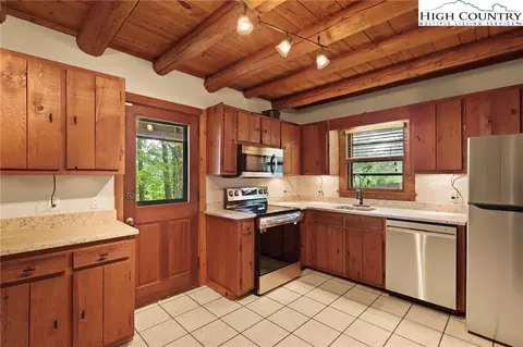 222 W Hilltop Dr, Boone, NC 28607 photo 19